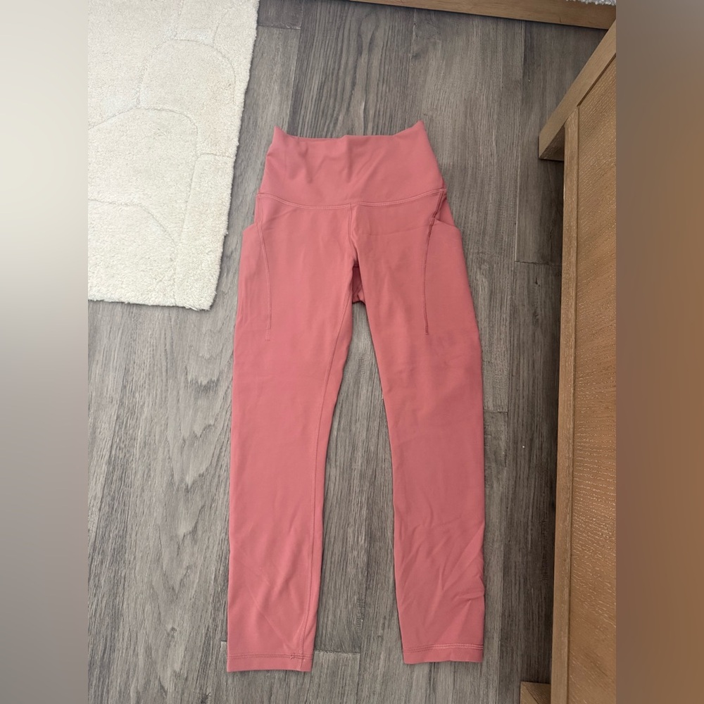 LULULEMON-Waist Pink Active Leggings